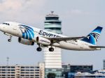 V lietadle EgyptAir sa pred haváriou pokúšali uhasiť požiar