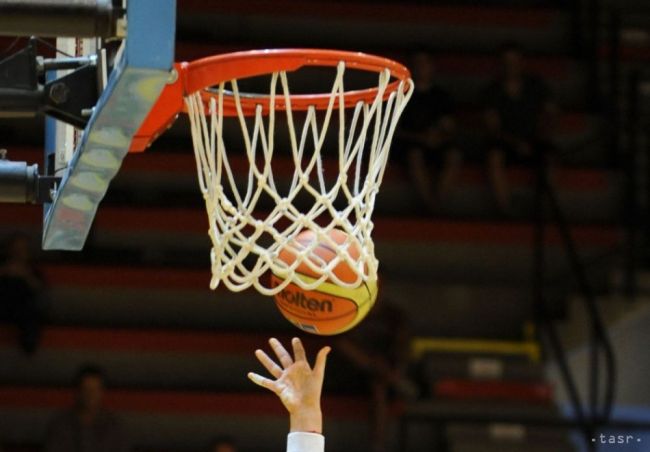 Basketbalisti Francúzska si zabezpečili poslednú miestenku na OH v Riu