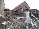 Pobrežie Ekvádoru zasiahli dve silné zemetrasenia
