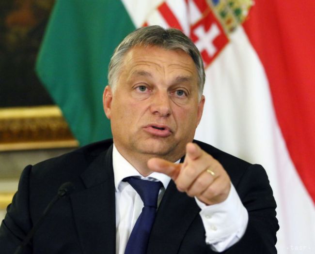 Orbán žiada EÚ, aby sa vyrovnala s kritikou