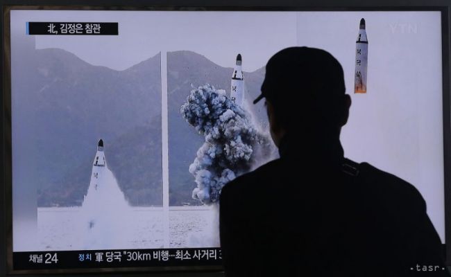 Severná Kórea pohrozila reakciou na nový protiraketový systém Soulu