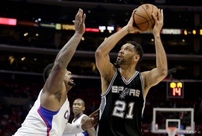 NBA: Päťnásobný šampión profiligy Tim Duncan ukončil kariéru