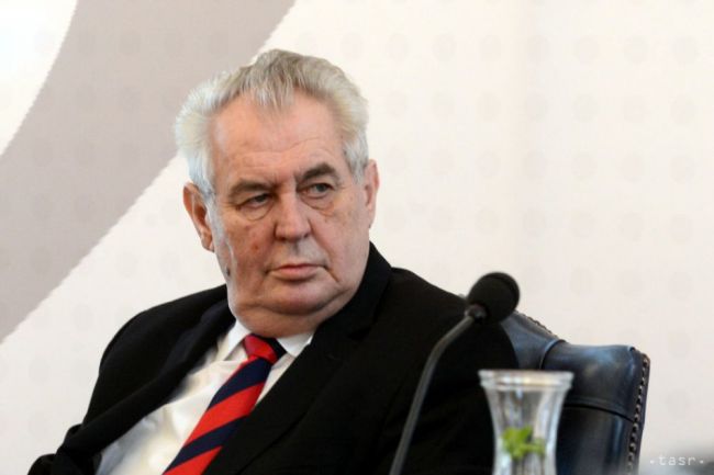 Najdôveryhodnejším politikom Česka bol v júni prezident Miloš Zeman
