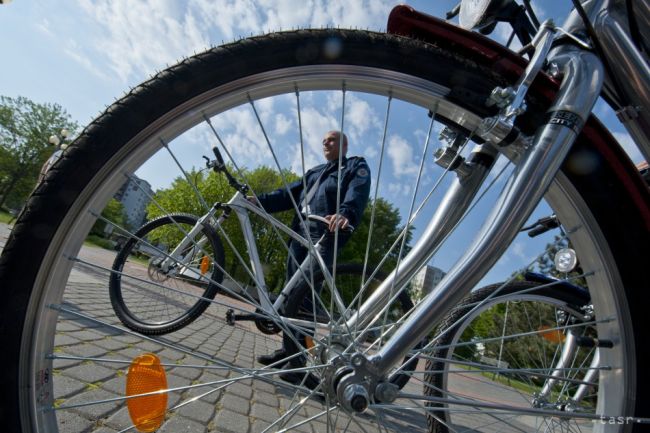 V Prievidzi spustili bike sharing pod názvom Zelený bicykel