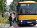 V Čechách havaroval autobus so 48 deťmi