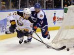 NHL: Foligno predĺžil spoluprácu s Buffalom o ďalší rok