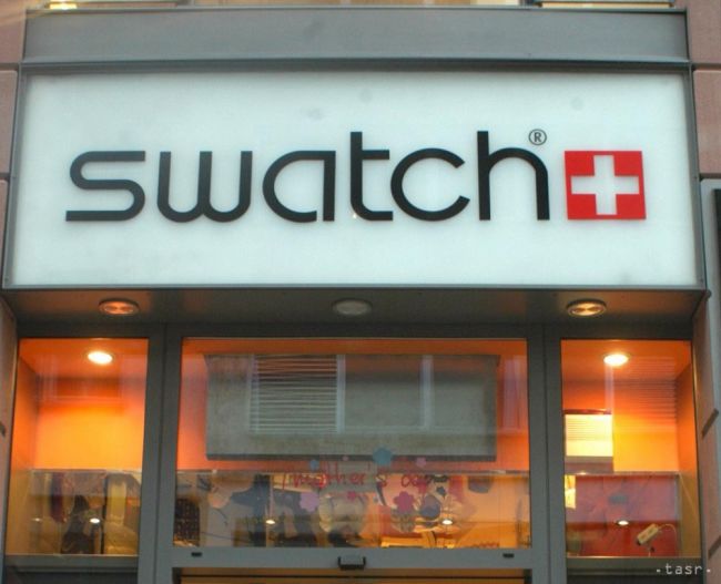 Hodinársky kráľ Swatch očakáva za 1. polrok strmý pokles zisku