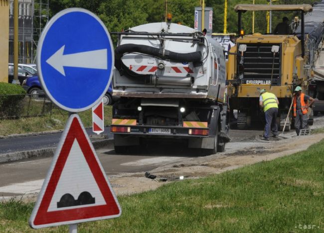 Vo Veľkej Lehote chystajú rekonštrukciu ciest, zaplatia ju z vlastného