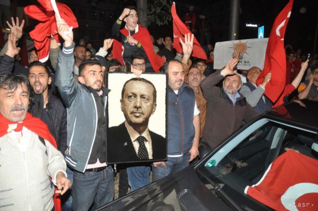 Erdogan: Opätovné zavedenie trestu smrti je vecou parlamentu