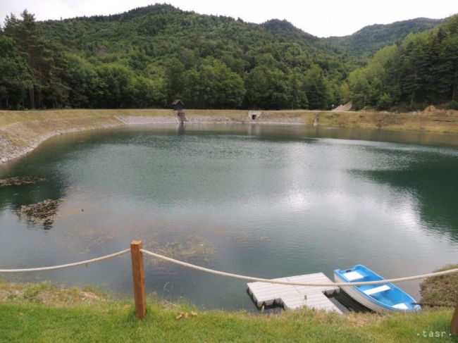 Na Evičkinom jazere a tajchu Kopanice zistili hygienici nedostatky