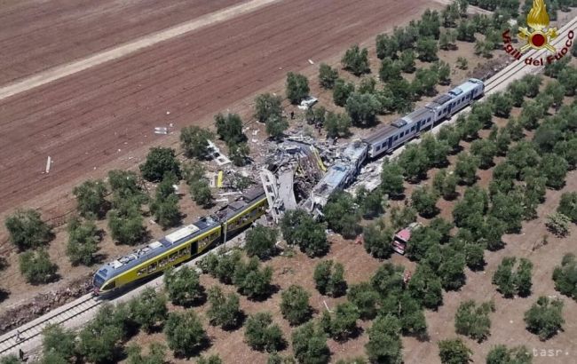 V nemocniciach zostáva po zrážke vlakov v Taliansku ešte 17 zranených