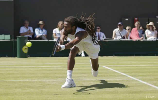 Brown postúpil do semifinále turnaja ATP v Gstaade