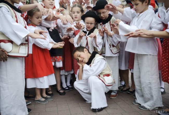 Záujem chlapcov o detský folklór je pod Tatrami nižší ako u dievčat