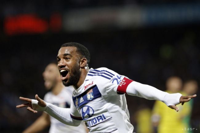 Lacazette nie je na predaj, vyhlásil Lyon a odmietol 35 miliónov