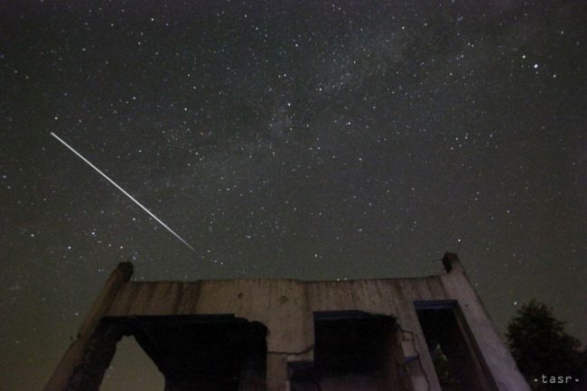 Nad západom USA zhoreli zrejme úlomky čínskej rakety