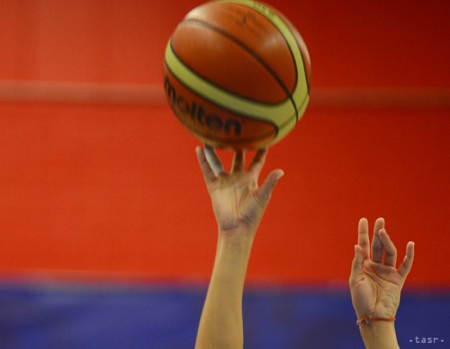 Slovenské basketbalistky do 18 rokov prehrali Litvou 52:60