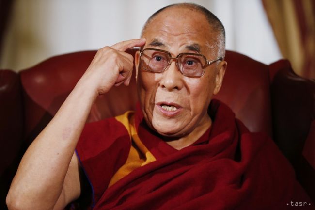 Pod Tatrami sa mu páči: V októbri pricestuje na Slovensko dalajláma