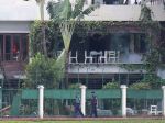 Bangladéšska polícia vypísala odmenu za dolapenie útočníkov v Dháke