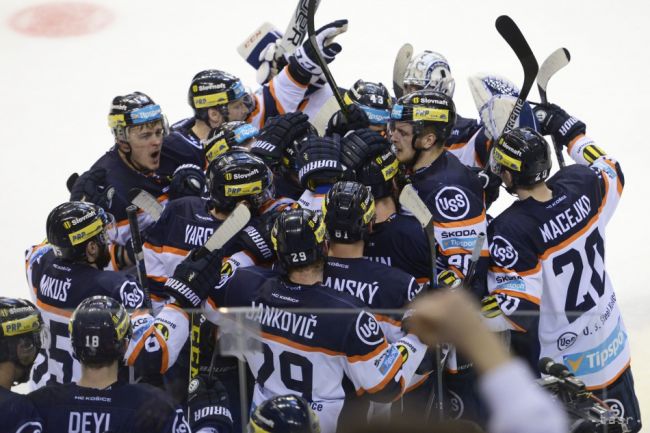 Bystrica otvorila prípravu víťazne, Krakov doma zdolala 6:3