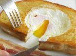 Video: Ako pripraviť vajíčko v chlebe
