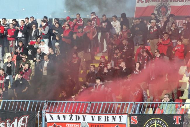 Spartak Trnava zaplatí UEFA mastnú pokutu, 2 zápasy odohrá bez divákov