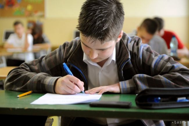 Otázky pre prijímačky na školy v ČR budú utajované ako vojnové plány