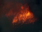 Na Madeire horí, evakuovali vyše 200 ľudí