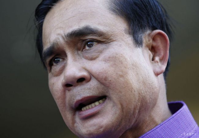 Thajská junta usporiada parlamentné voľby v novembri 2017