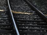 Železničiari zabránili v pondelok dvom pokusom o samovraždu