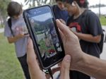 Manželov z USA obvinili, išli hrať hru Pokémon Go a syna nechali doma