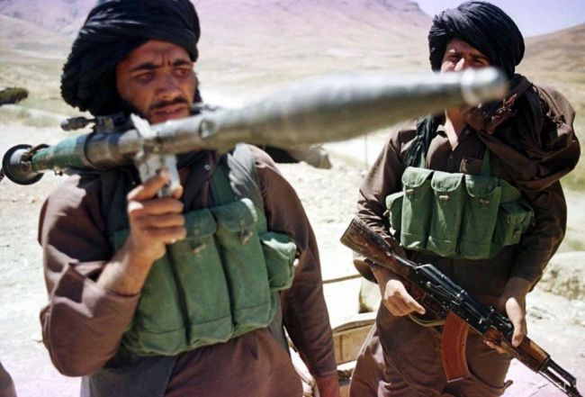 Bojovníci Talibanu obkľúčili metropolu kľúčovej provincie Helmand