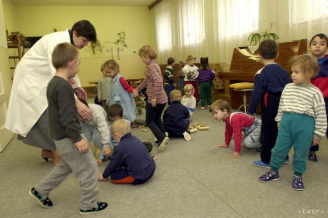 Rodičia detí do troch rokov si môžu zvoliť tri služby starostlivosti