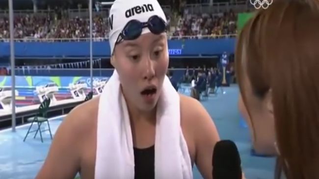 Video: Reakcia čínskej plavkyne je hitom internetu