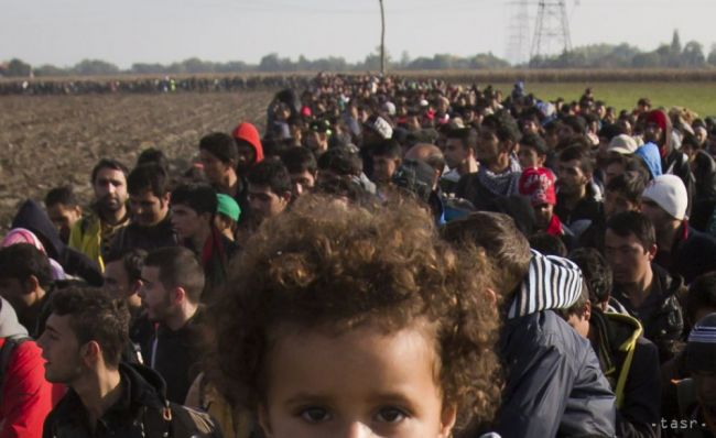 Nemci utekajú do Maďarska pred utečeneckou politikou Merkelovej