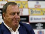 Advocaat už nie je holandským asistentom, mieri na lavičku Fenerbahce