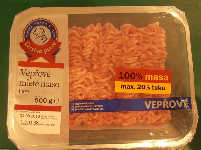 FOTO: V bravčovom mäse z Poľska našli baktérie salmonely