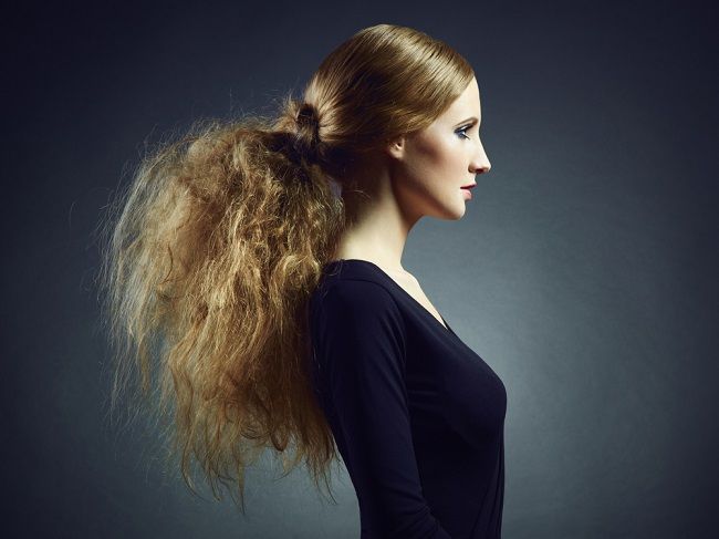 Riedke vlasy: 5 najlepších prírodných masiek pre väčšiu hustotu vlasov