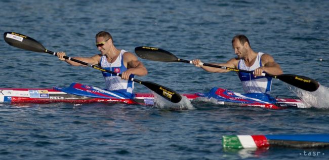 Vlček s Tarrom postúpili do semifinále K2 na 1000 m