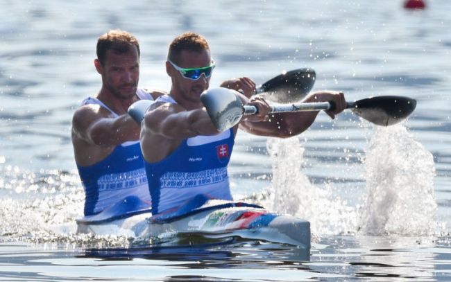 Famózne slovenské duo: Vlček s Tarrom budú bojovať o medaily na 1000 m