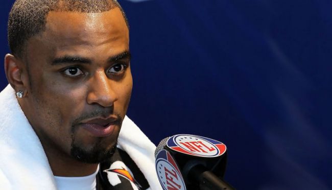 Bývalý hráč americkej NFL Darren Sharper putuje na 18 rokov za mreže