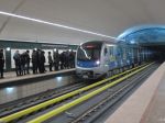 Londýn spúšťa nočnú prevádzku metra, podľa starostu pomôže ekonomike