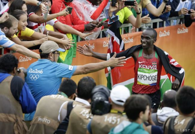 Kipchoge napodobnil Wanjirua a má zlato z olympiády