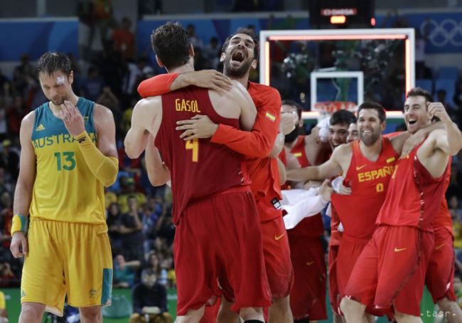 Španielski basketbalisti majú bronz. Po dráme zdolali Austráliu