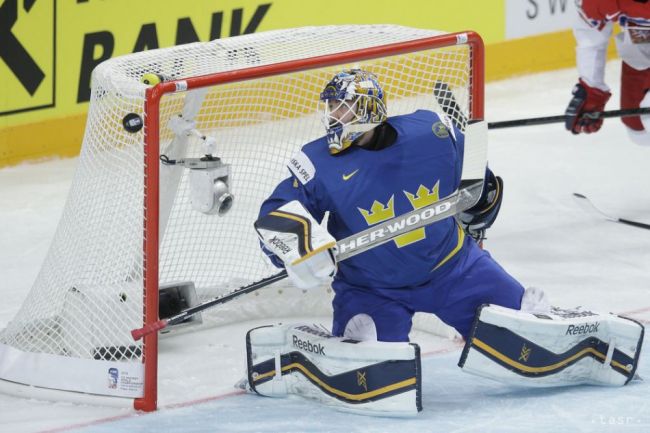 SVETOVÝ POHÁR: Zraneného Lehnera nahradí vo švédskom tíme Enroth