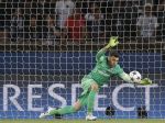 Brankár Sirigu z PSG na hosťovanie do FC Sevilla