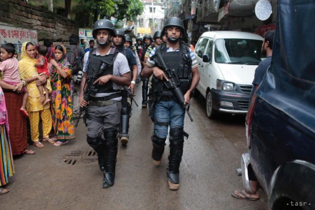 V Bangladéši zabili údajného strojcu útoku na reštauráciu v Dháke