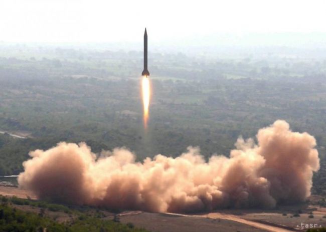 Bezpečnostná rada OSN odsúdila KĽDR za odpálenie 4 balistických rakiet