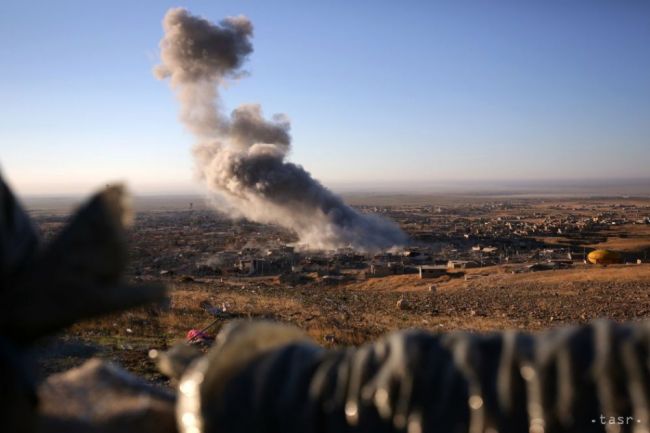 Barelové bomby zabili v Sýrii najmenej 16 smútočných hostí