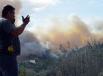 Lesný požiar v Čiernej Hore ohrozuje niekoľkostoročné olivovníky