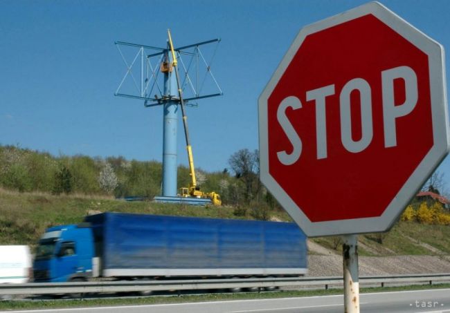 V Lamači platí dočasne zákaz odbočenia na Malokarpatské námestie